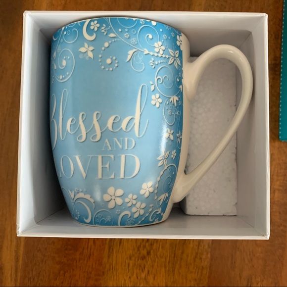 NWOT Faithfully Yours Blessed and Loved Mug - Picture 6 of 8